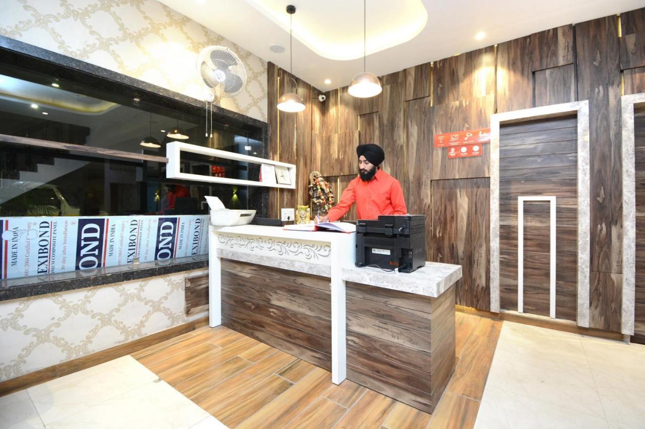 Hotel Ricky International Amritsar Extérieur photo